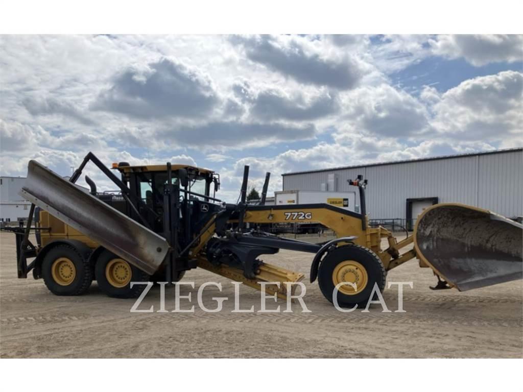 John Deere & CO. 772 G Gredere