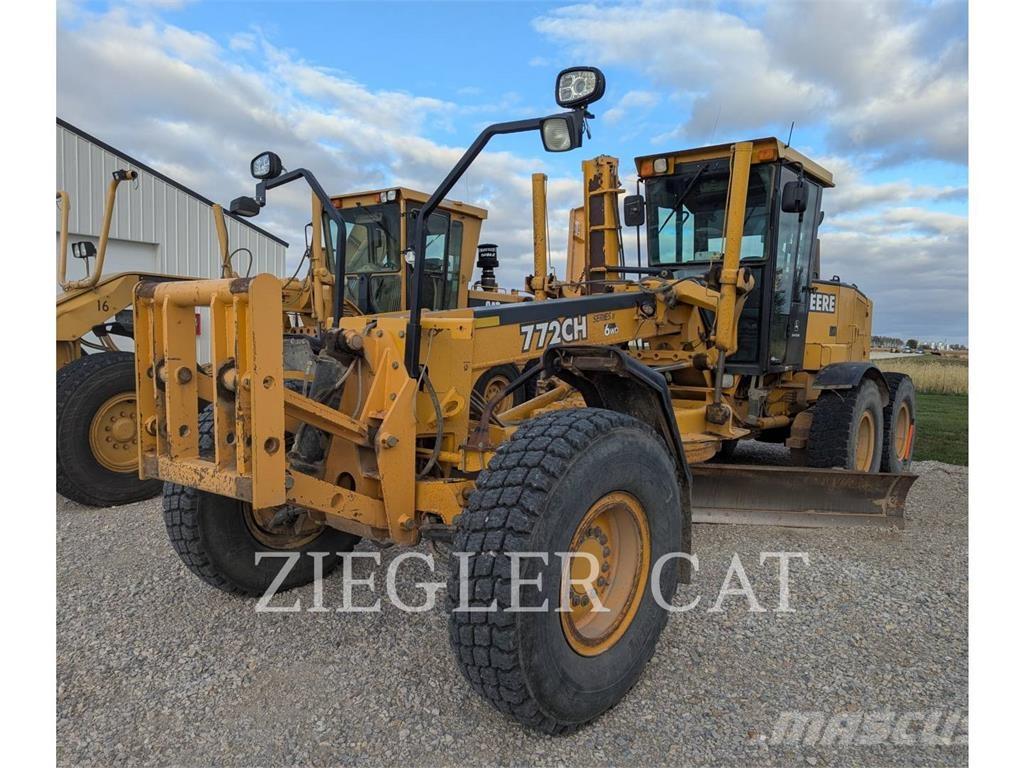 John Deere & CO. 772CH Gredere