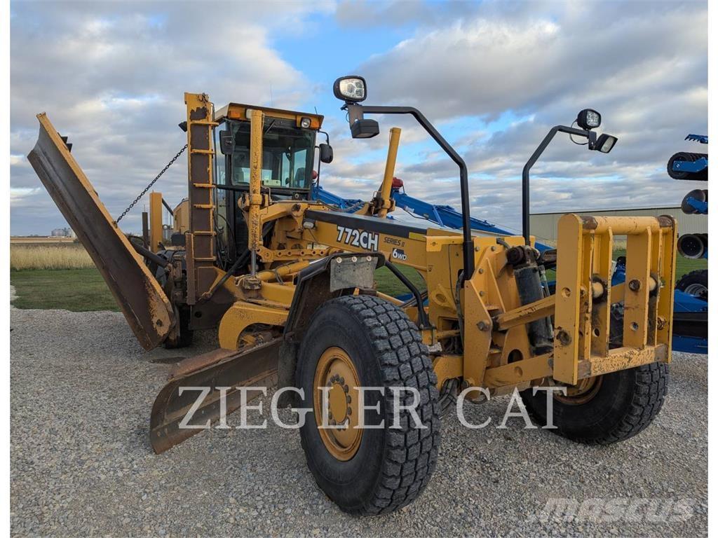 John Deere & CO. 772CH Gredere