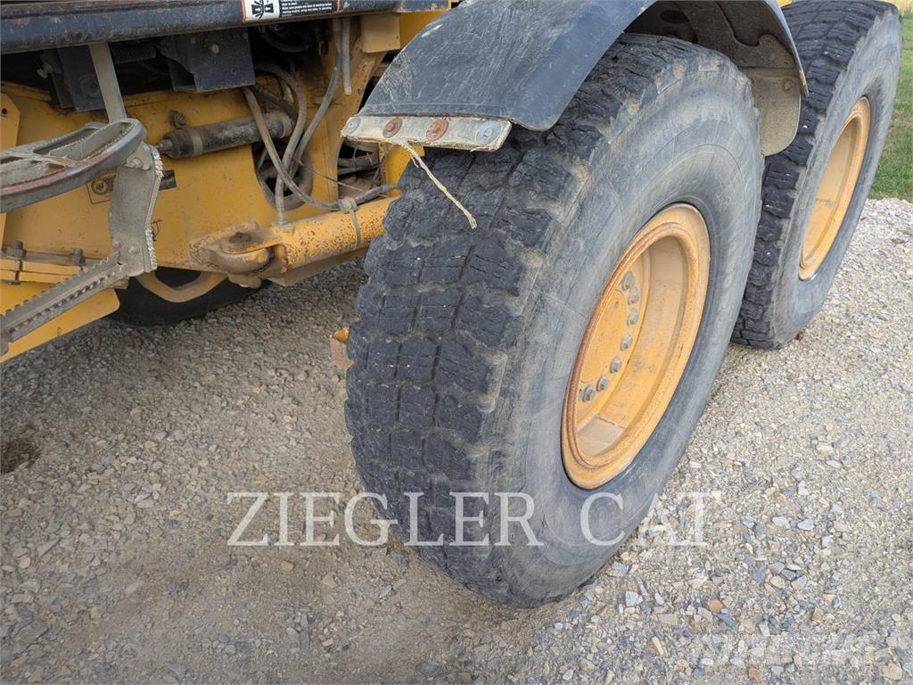 John Deere & CO. 772CH Gredere