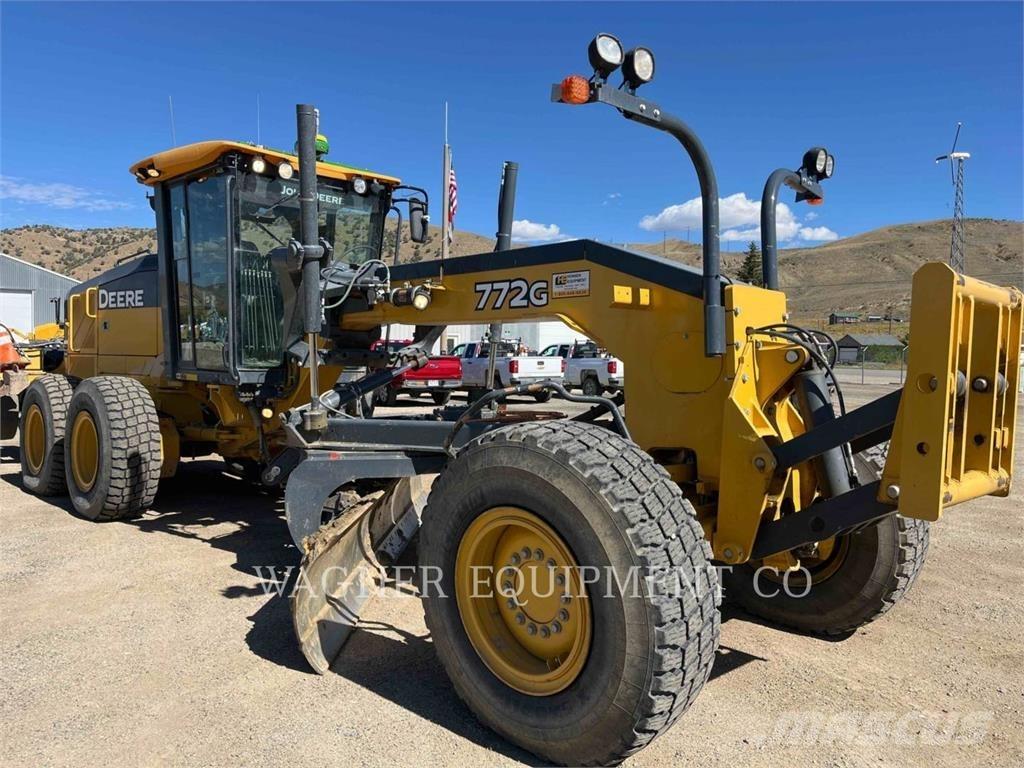 John Deere & CO. 772G AWD Gredere