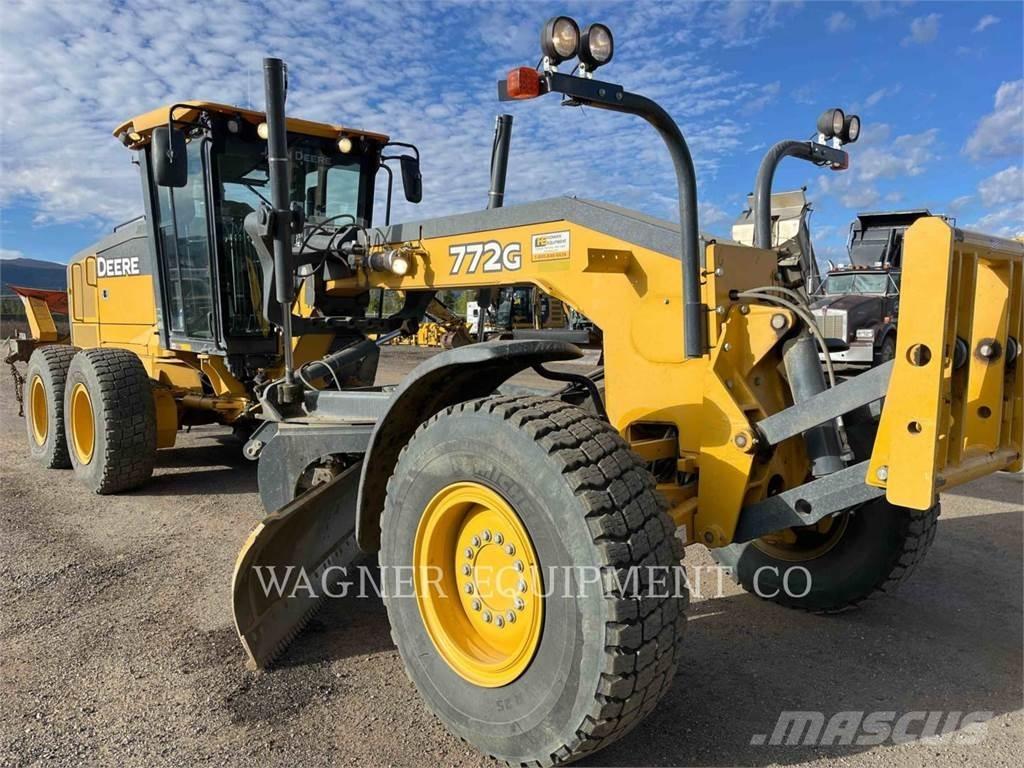 John Deere & CO. 772G AWD Gredere