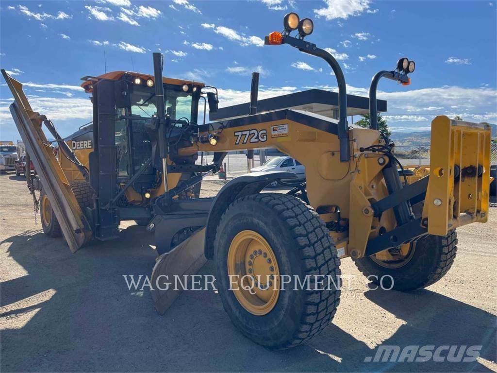 John Deere & CO. 772G AWD Gredere