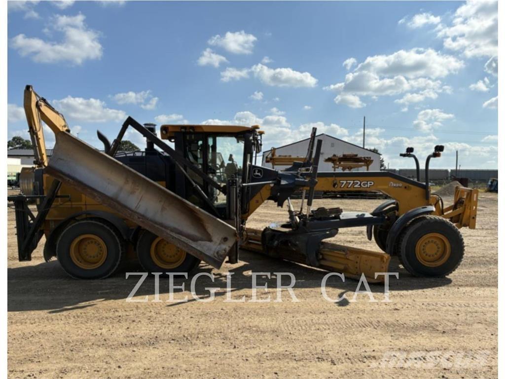 John Deere & CO. 772GP Gredere