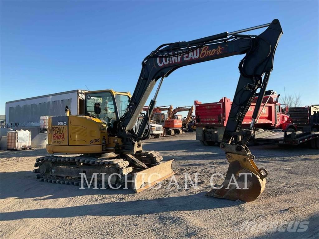 John Deere & CO. 85G Excavatoare pe șenile
