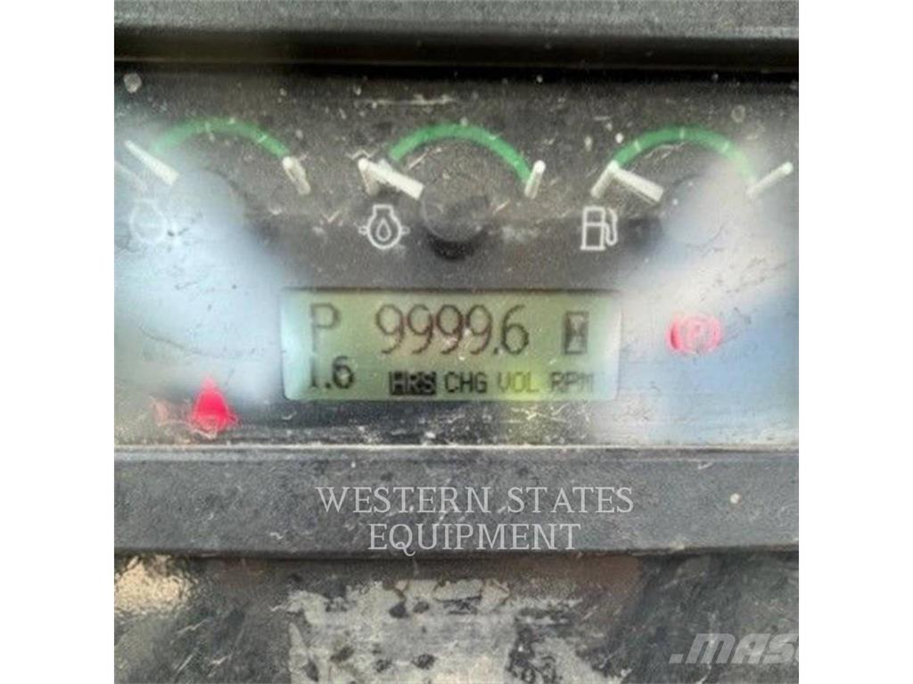 John Deere & CO. JD 650J Buldozere pe senile