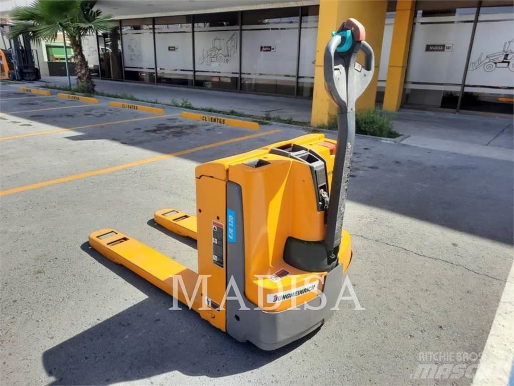 Jungheinrich EJE 120 Stivuitor electric