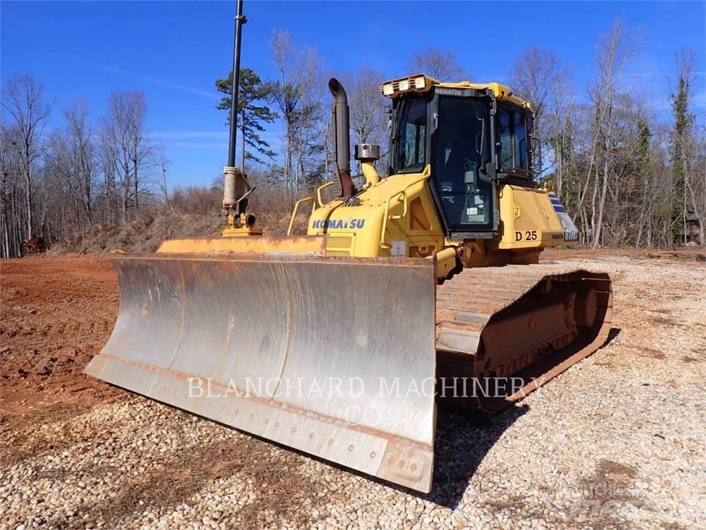 Komatsu D61PX-23 Buldozere pe senile