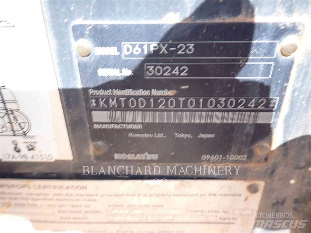 Komatsu D61PX-23 Buldozere pe senile