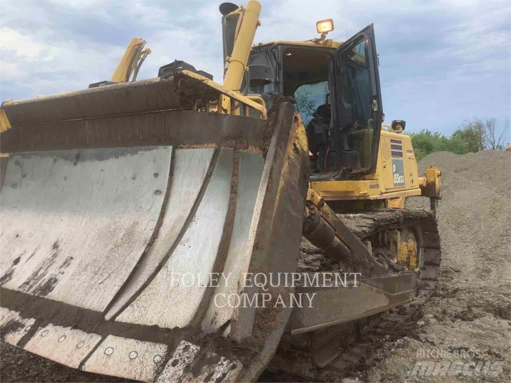 Komatsu D85EXI Buldozere pe senile