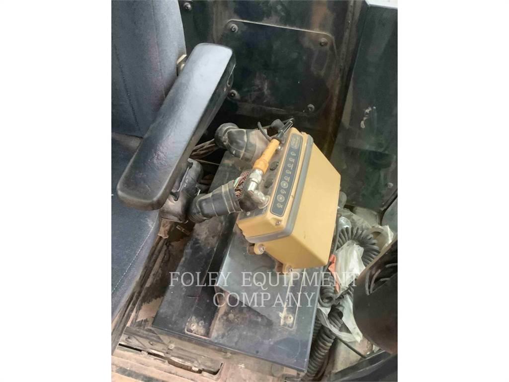 Komatsu GD655 Gredere