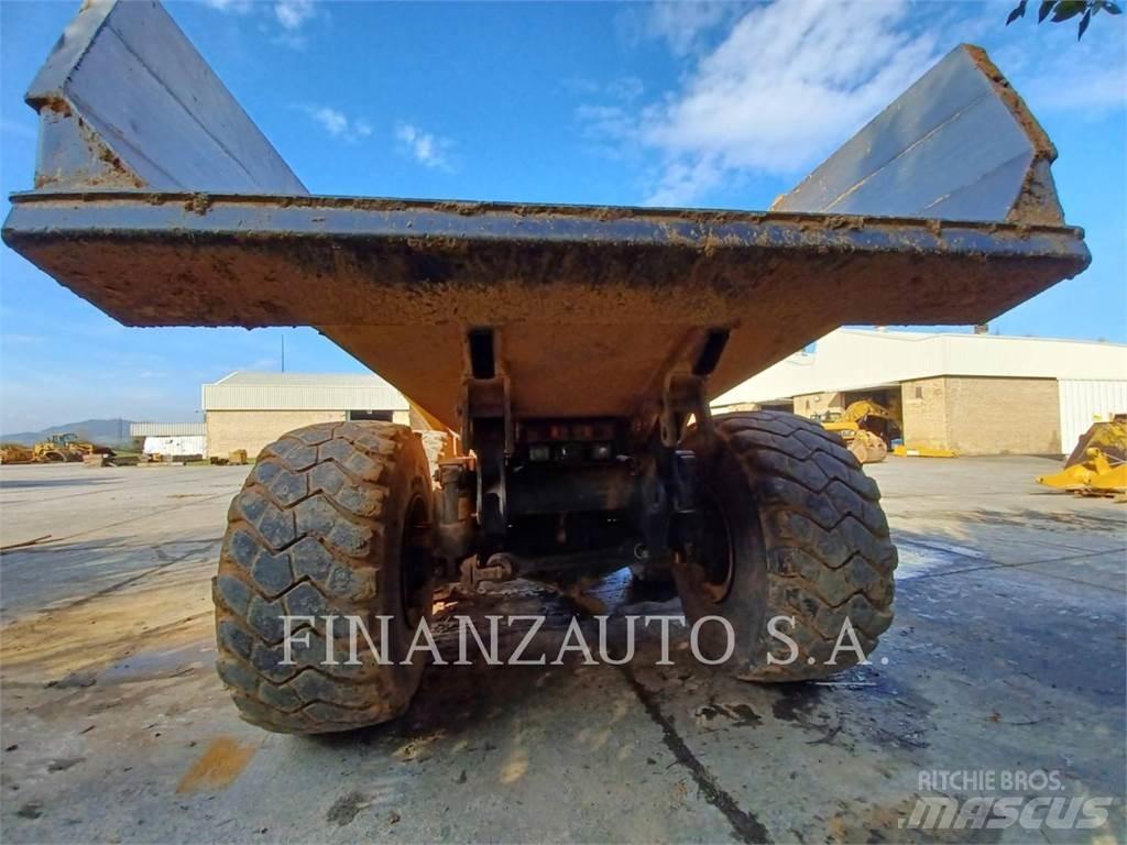Komatsu HM400-2 Transportoare articulate