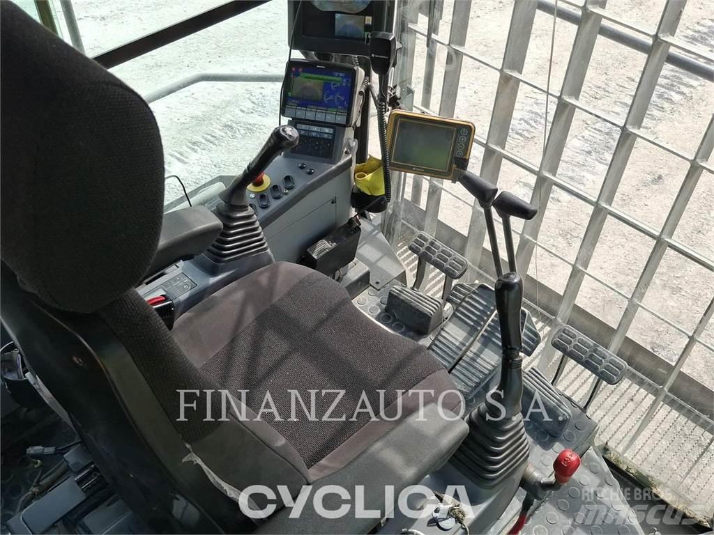 Komatsu PC2000-11 Excavatoare pe șenile
