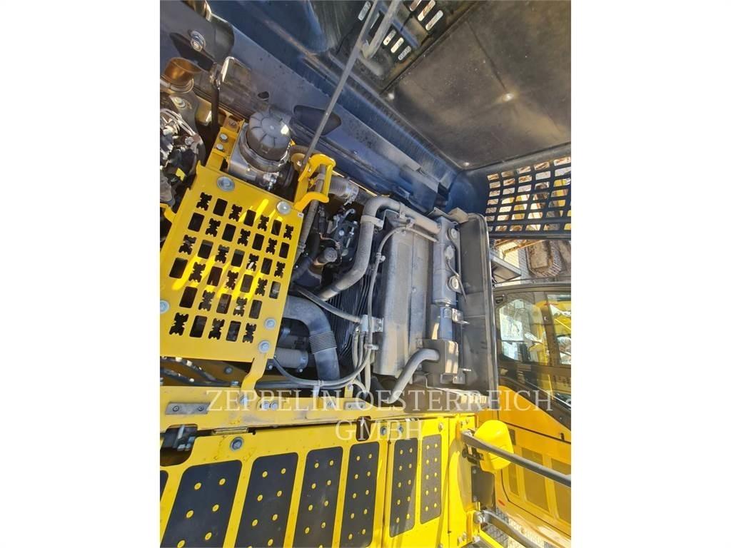 Komatsu PC210LC-11EQ Excavatoare pe șenile
