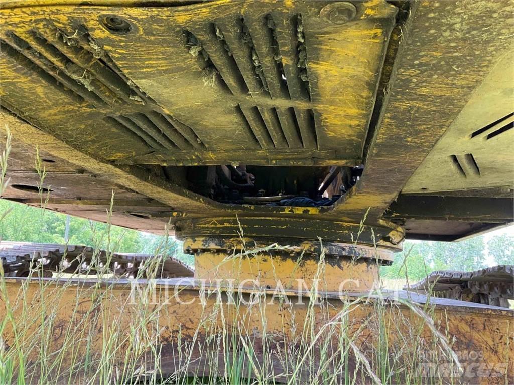 Komatsu PC220 Excavatoare pe șenile
