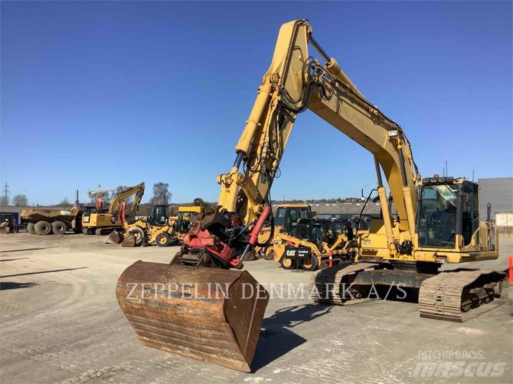 Komatsu PC240 Excavatoare pe șenile
