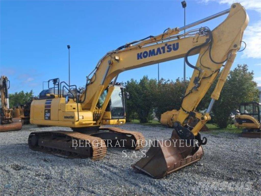 Komatsu PC240LC7 Excavatoare pe șenile
