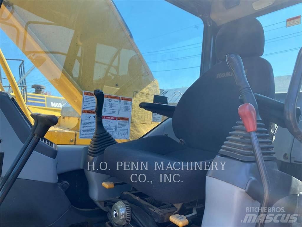 Komatsu PC308USLC Excavatoare pe șenile
