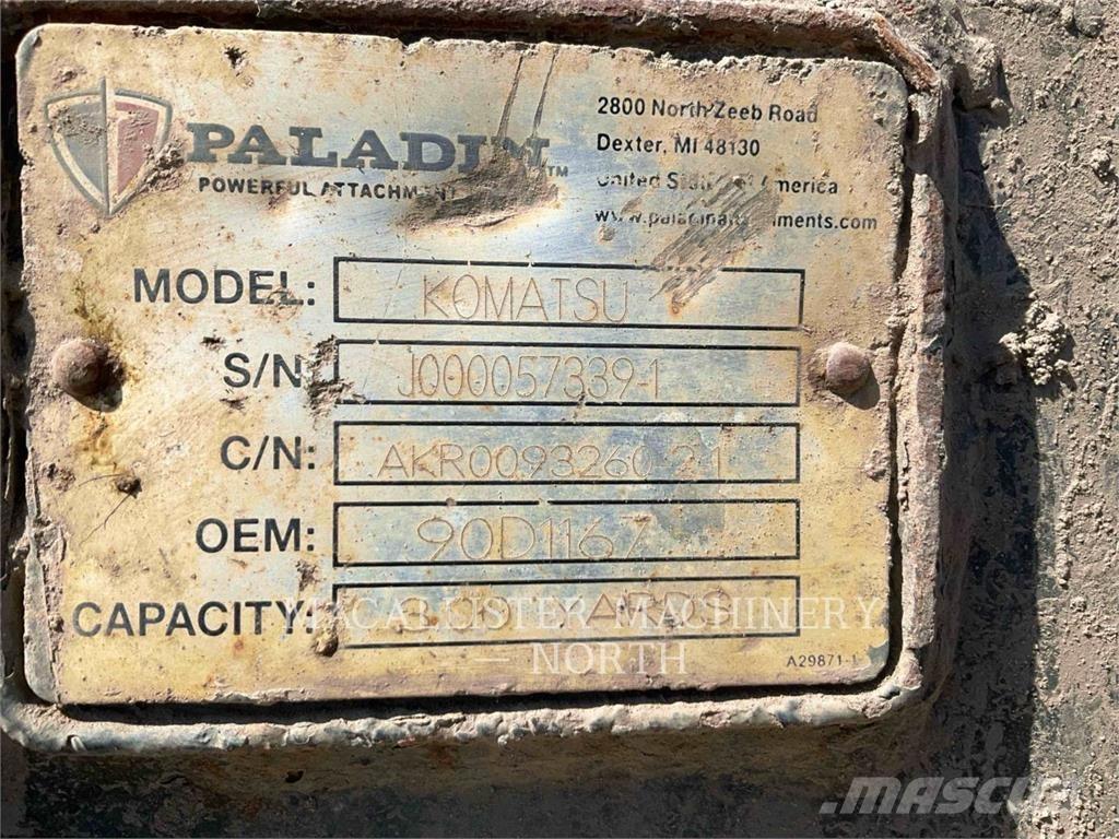 Komatsu WA270-7 Incarcator pe pneuri