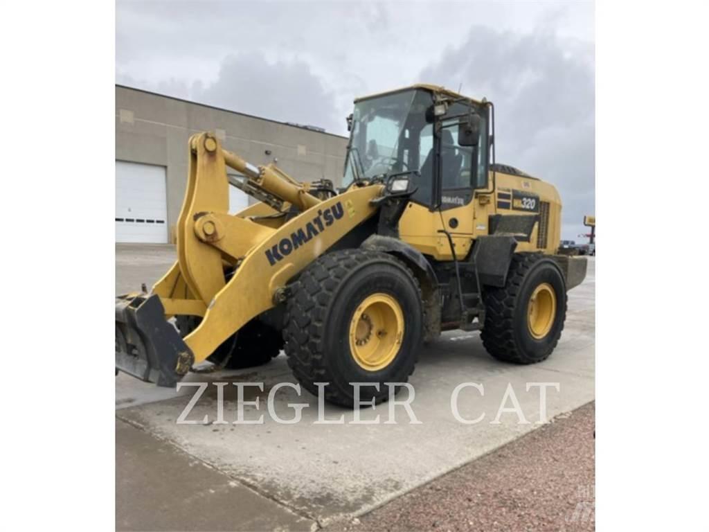 Komatsu WA320 Incarcator pe pneuri