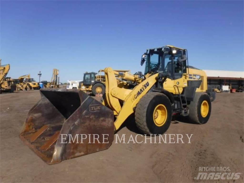 Komatsu WA320-8 Incarcator pe pneuri