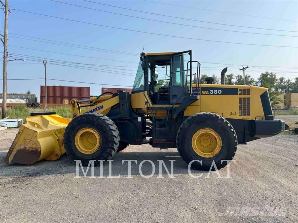 Komatsu WA380 Incarcator pe pneuri