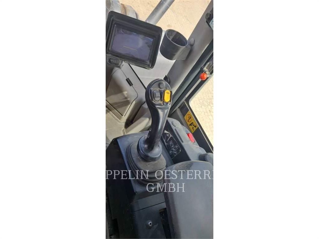 Komatsu WA470-7 Incarcator pe pneuri