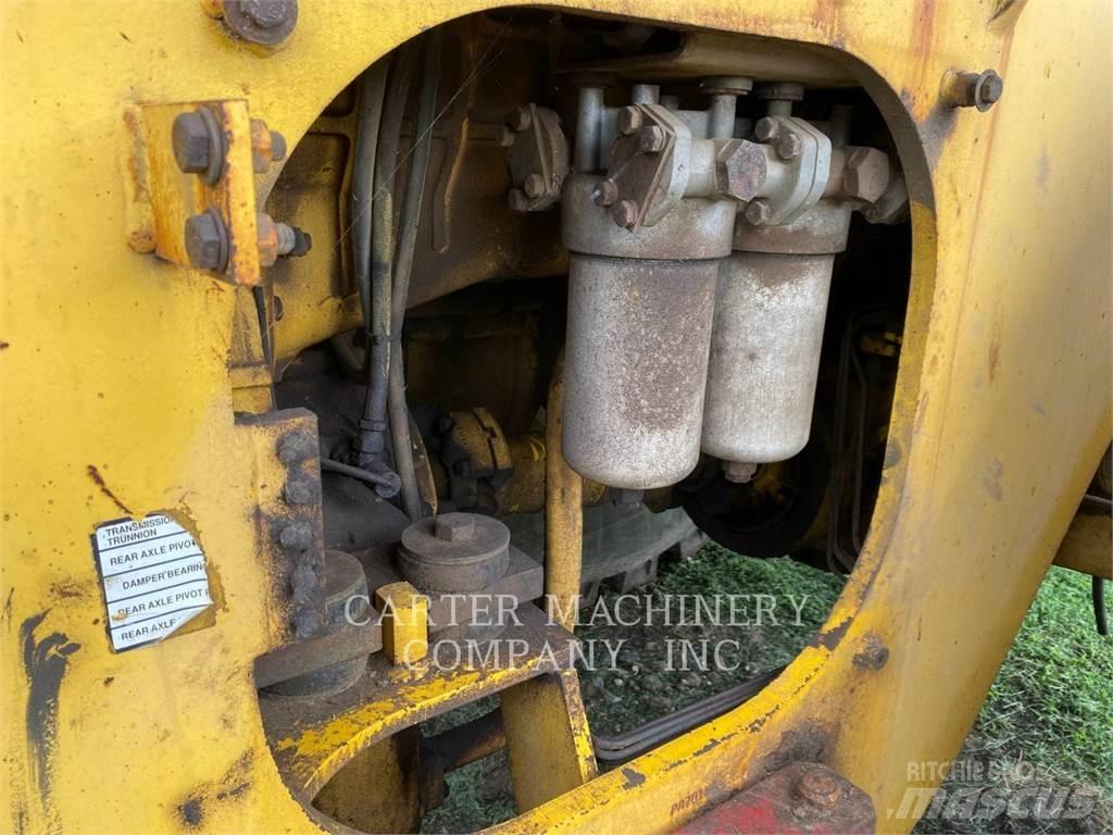 Komatsu WA500 Incarcator pe pneuri