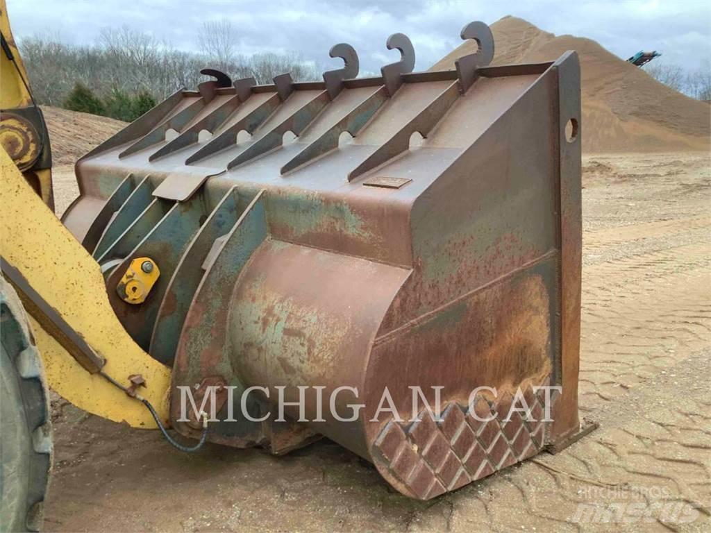 Komatsu WA500 Incarcator pe pneuri