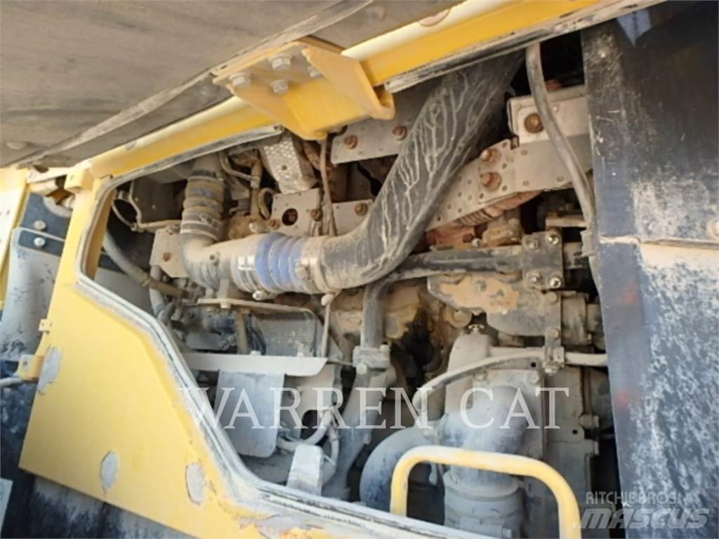 Komatsu WA500-7 Incarcator pe pneuri