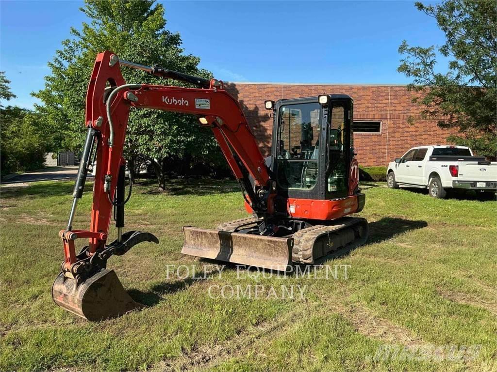 Kubota KX040-4 Excavatoare pe șenile

