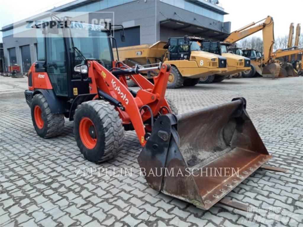 Kubota R090 Incarcator pe pneuri