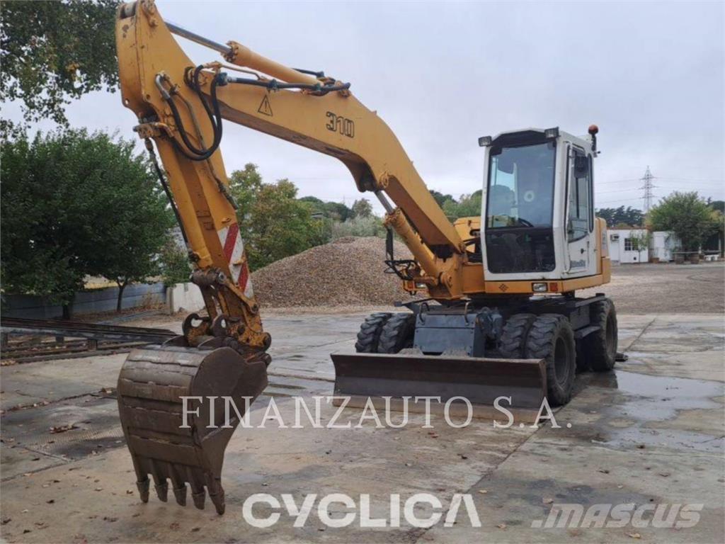 Liebherr A310B Excavatoare cu roti