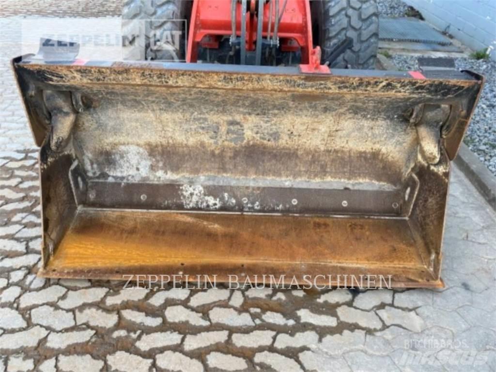 Liebherr L506 Incarcator pe pneuri