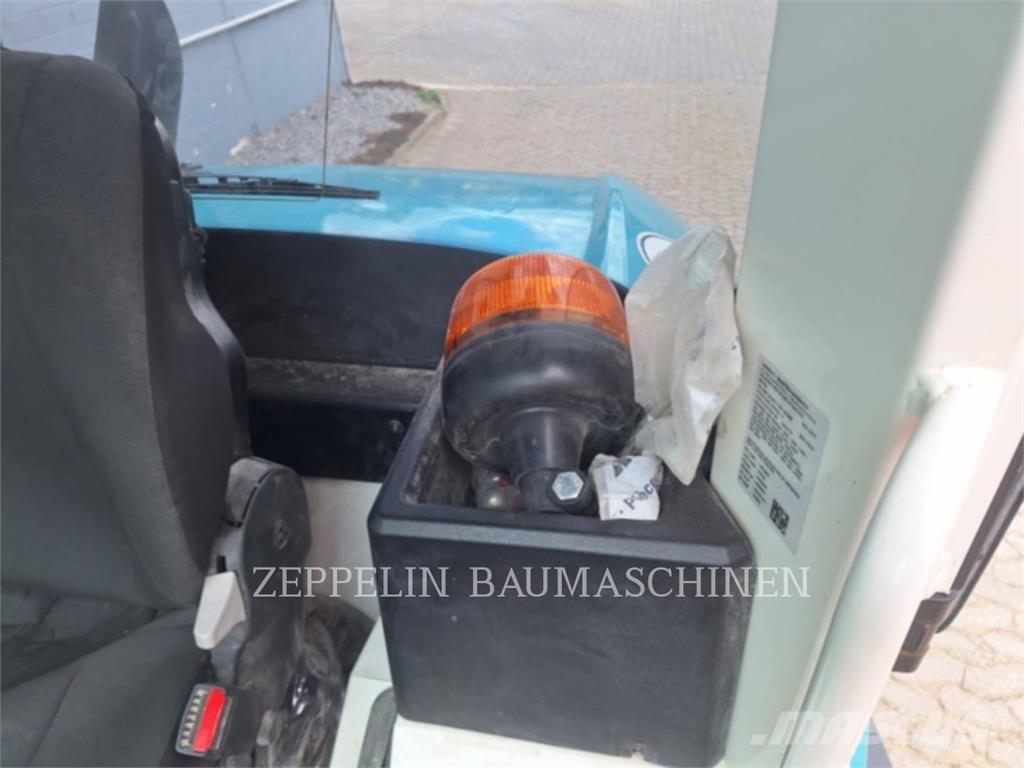Liebherr L506 Incarcator pe pneuri