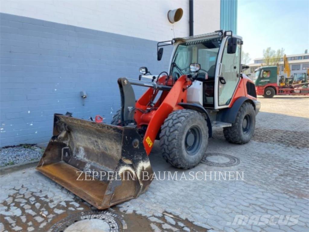 Liebherr L506 Incarcator pe pneuri