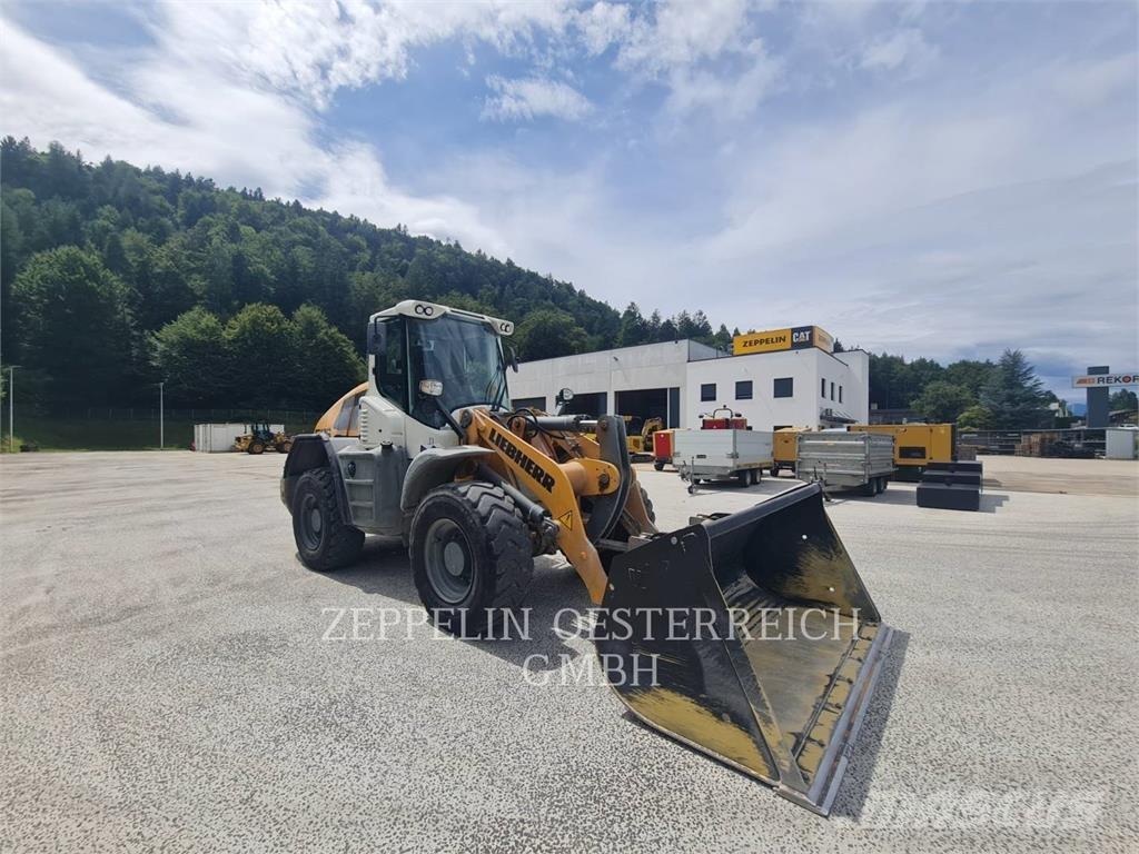 Liebherr L526 Incarcator pe pneuri