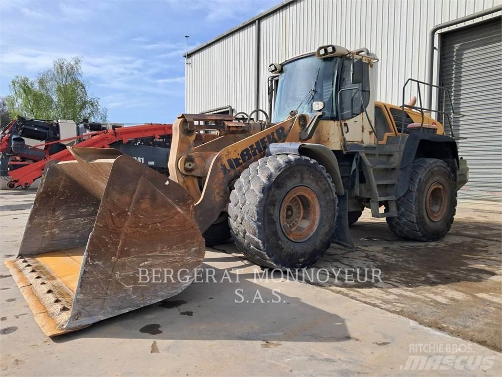 Liebherr L580 Incarcator pe pneuri