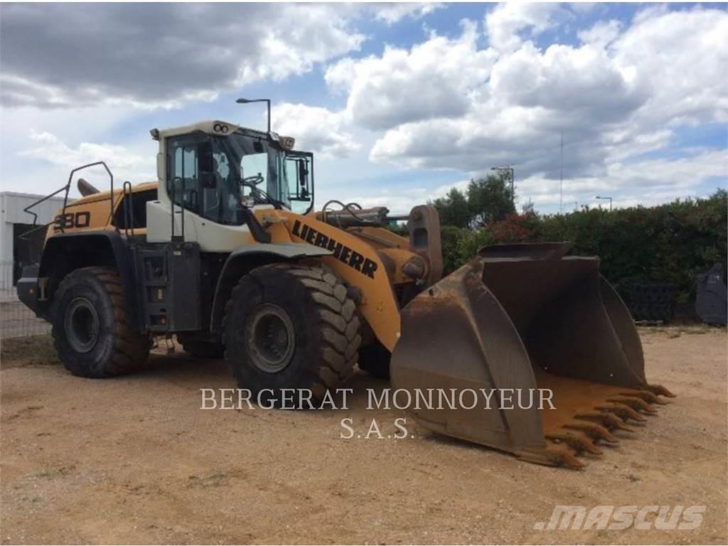 Liebherr L580 Incarcator pe pneuri