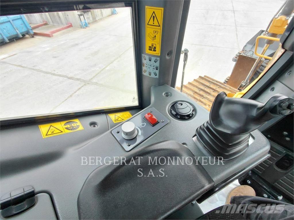 Liebherr PR736 Buldozere pe senile