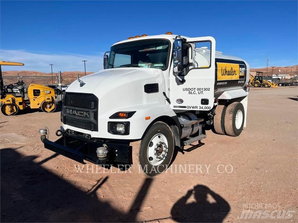 Mack WT2000 A Cisterne