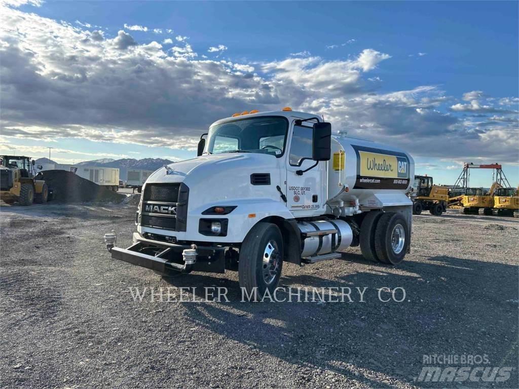 Mack WT2000 A Cisterne