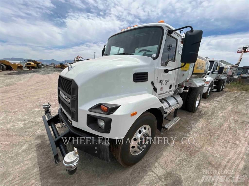 Mack WT2000 A Cisterne