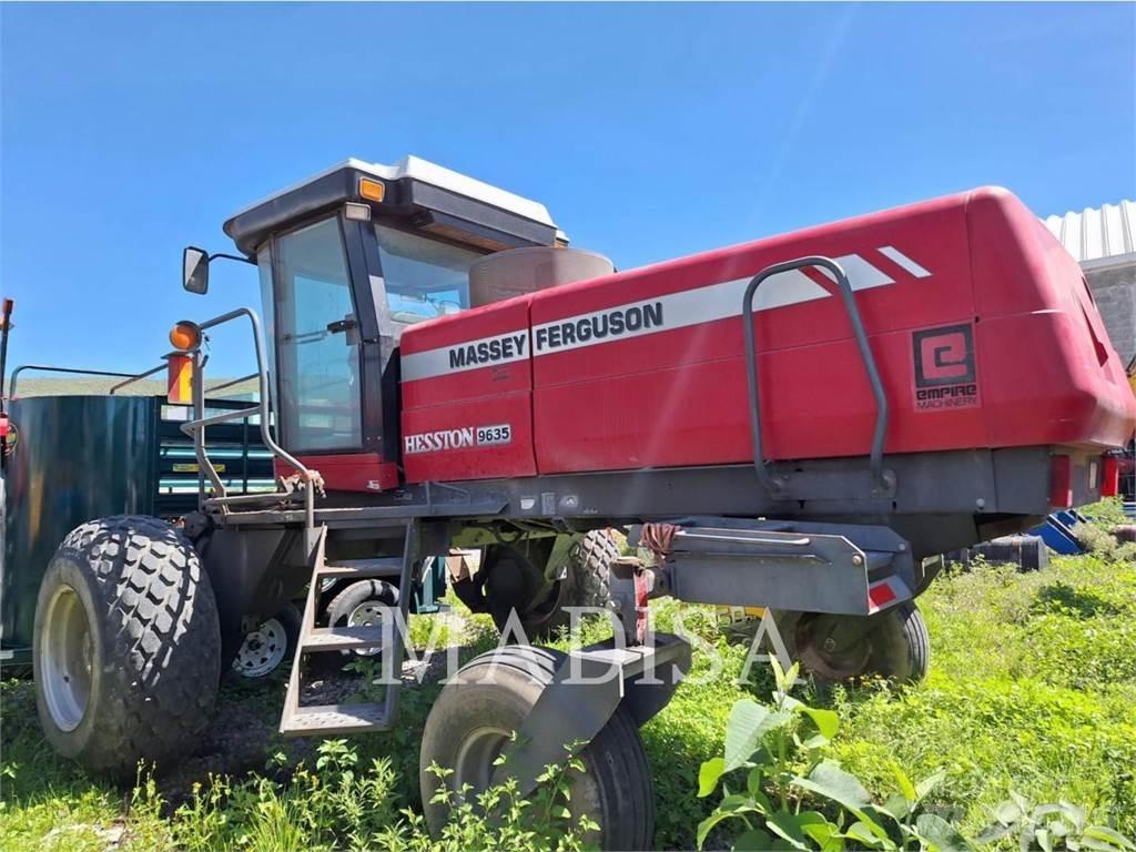 Massey Ferguson 9635 Combine forestiere