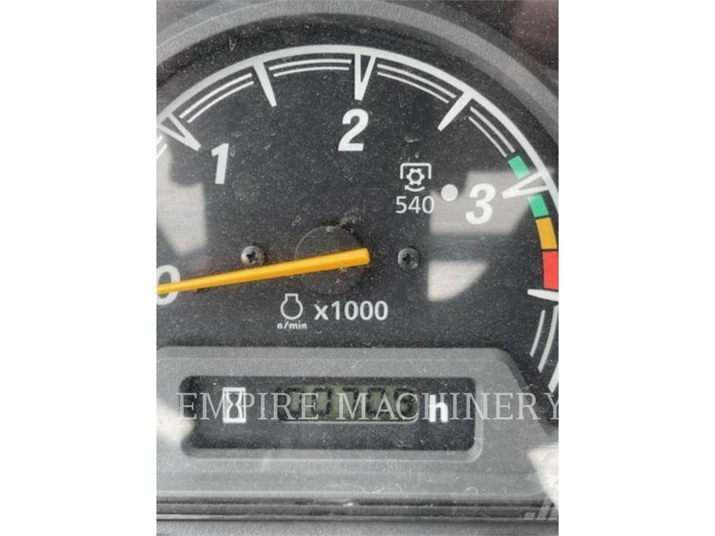 Massey Ferguson GC1725M Tractoare