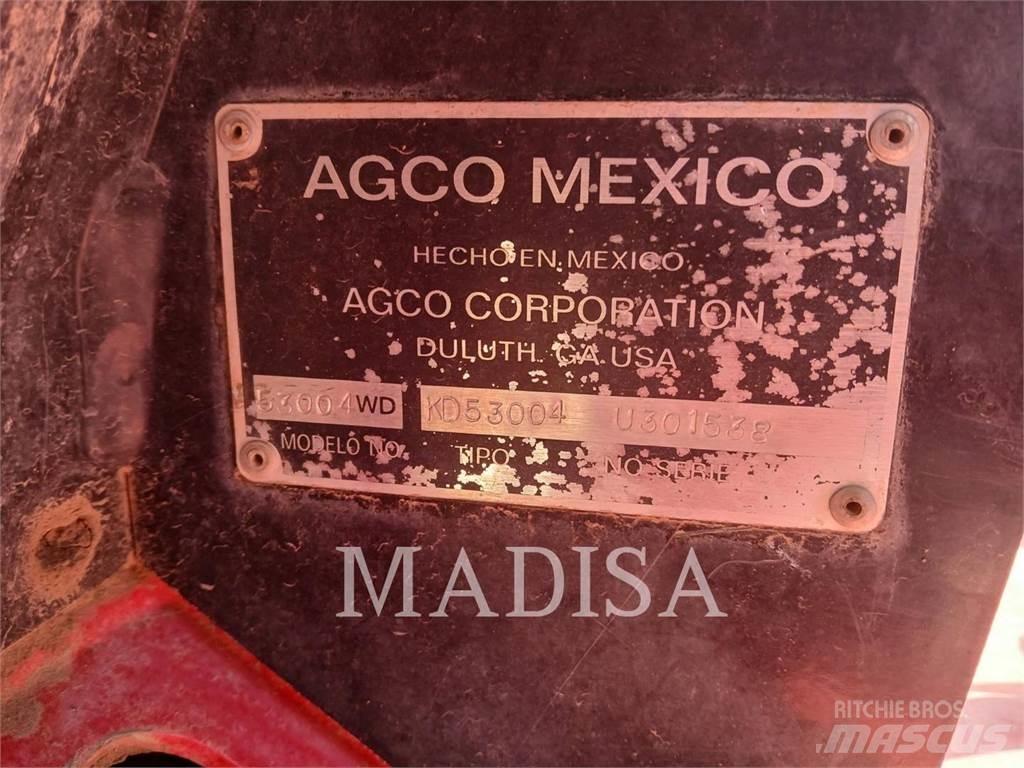 Massey Ferguson MF5300 Tractoare