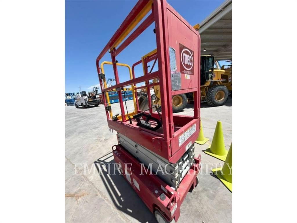 MEC MICRO 13XD Nacele cu brat articulat