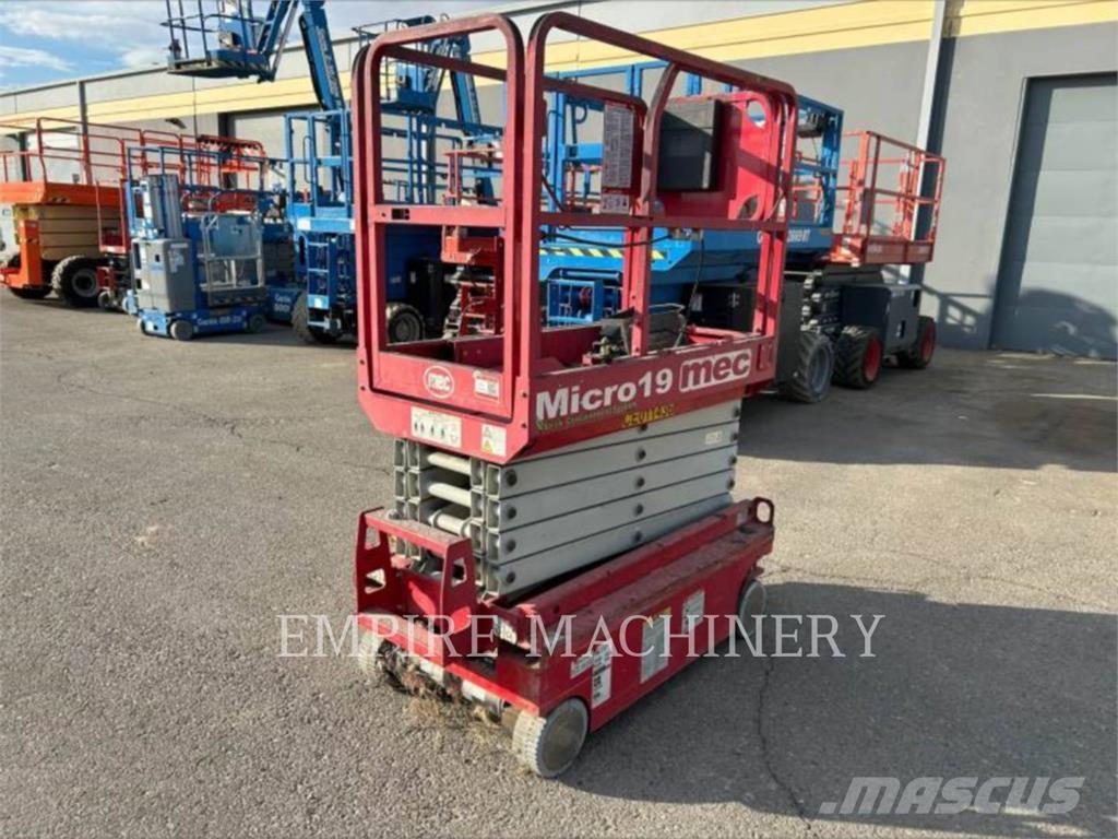 MEC MICRO 19 Nacele cu brat articulat