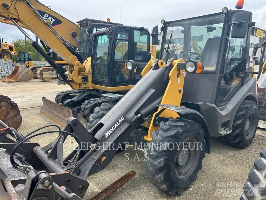 Mecalac AX850 Incarcator pe pneuri