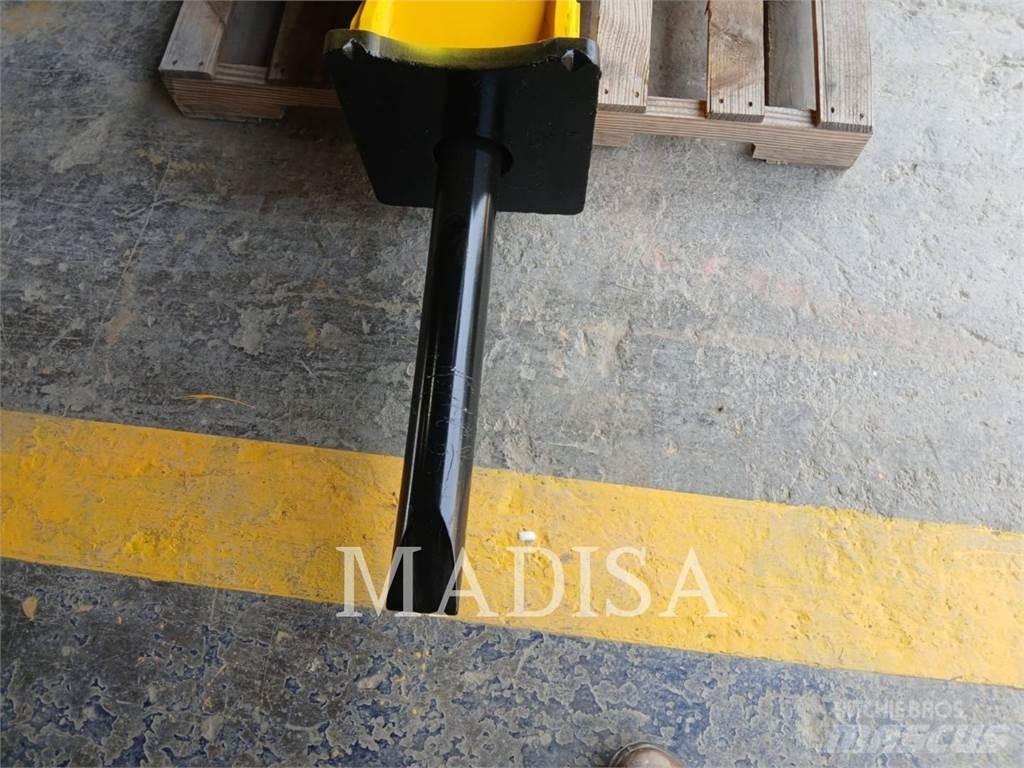 Mega -426 Ciocane / Concasoare
